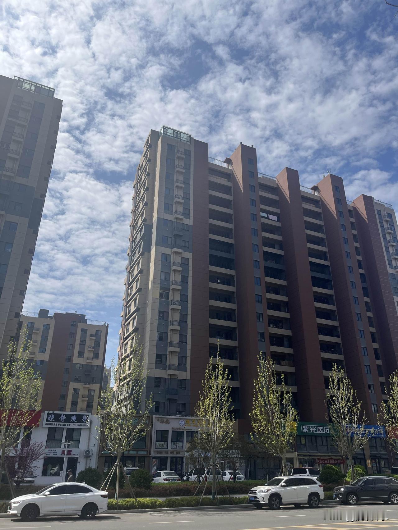 大约十几年前，具体时间记不清了。

那时候，万科在城阳，如日中天，和本土企业珠联