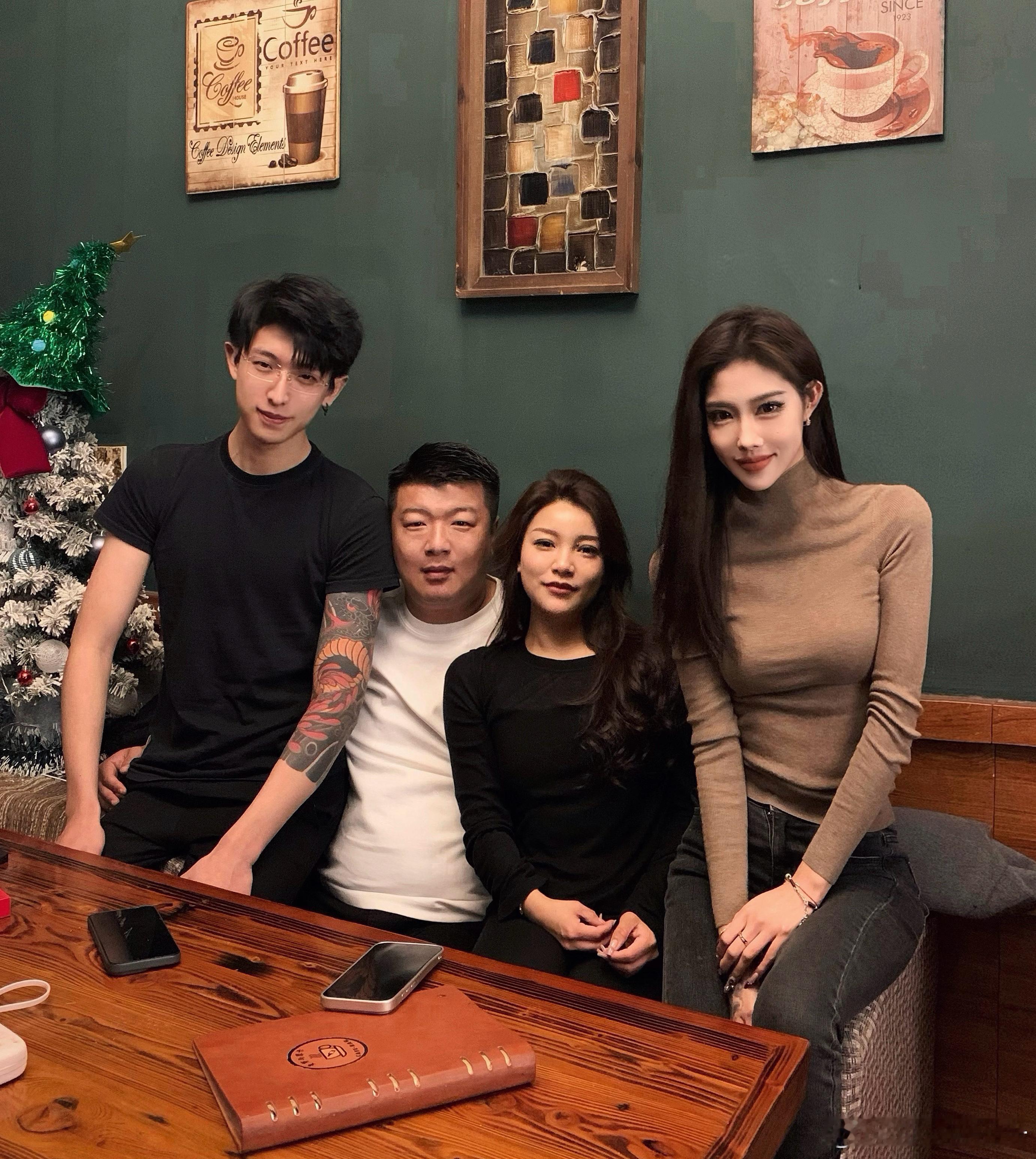 哥嫂&哥嫂幼年体