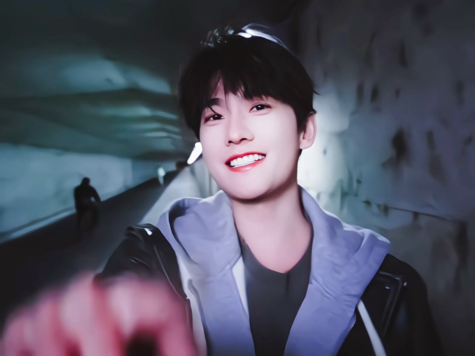 天呐这个视角感觉和杨洋谈上了