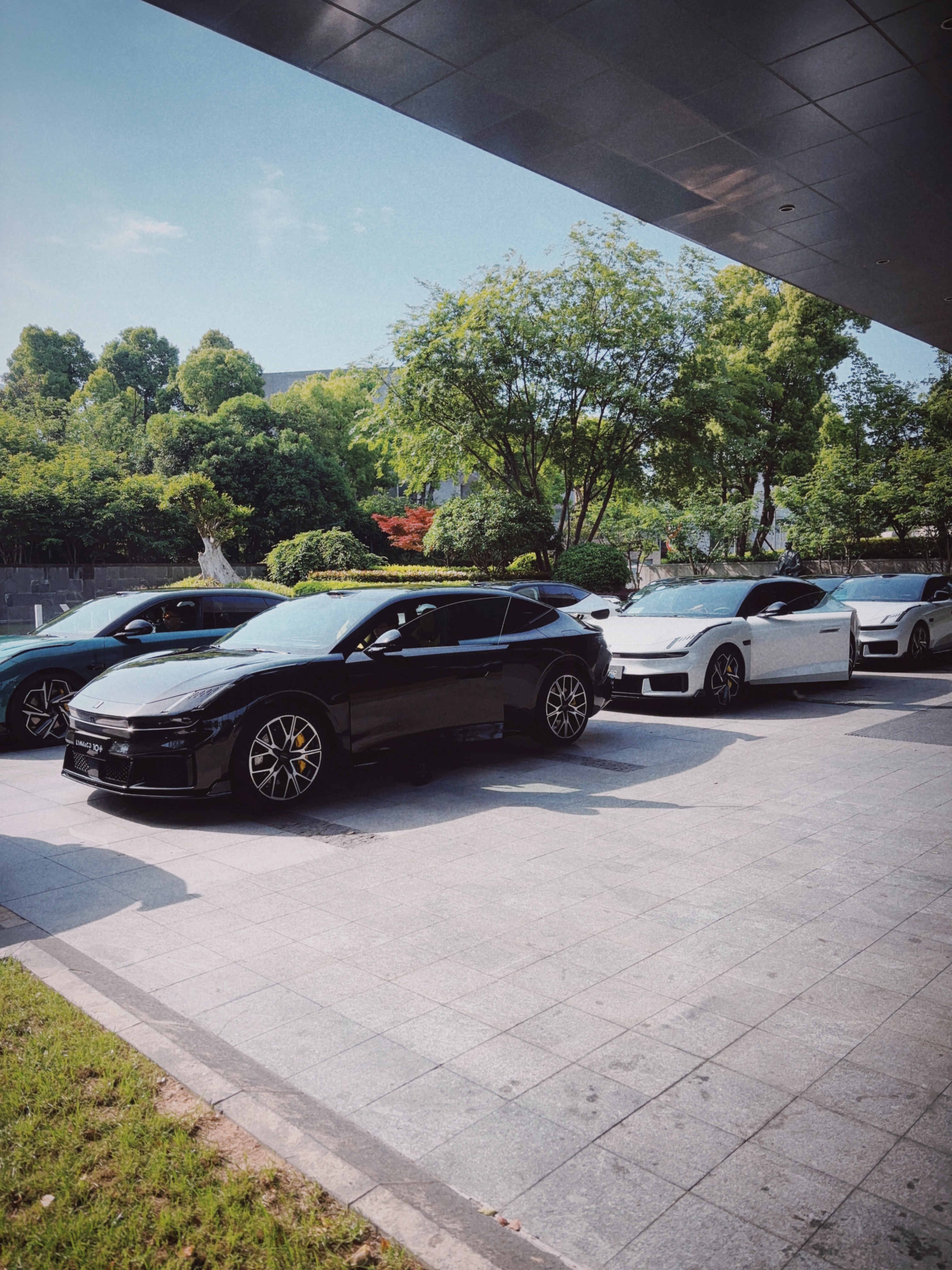 早上好。来领克尝尝10的味道。我和汽车的日常