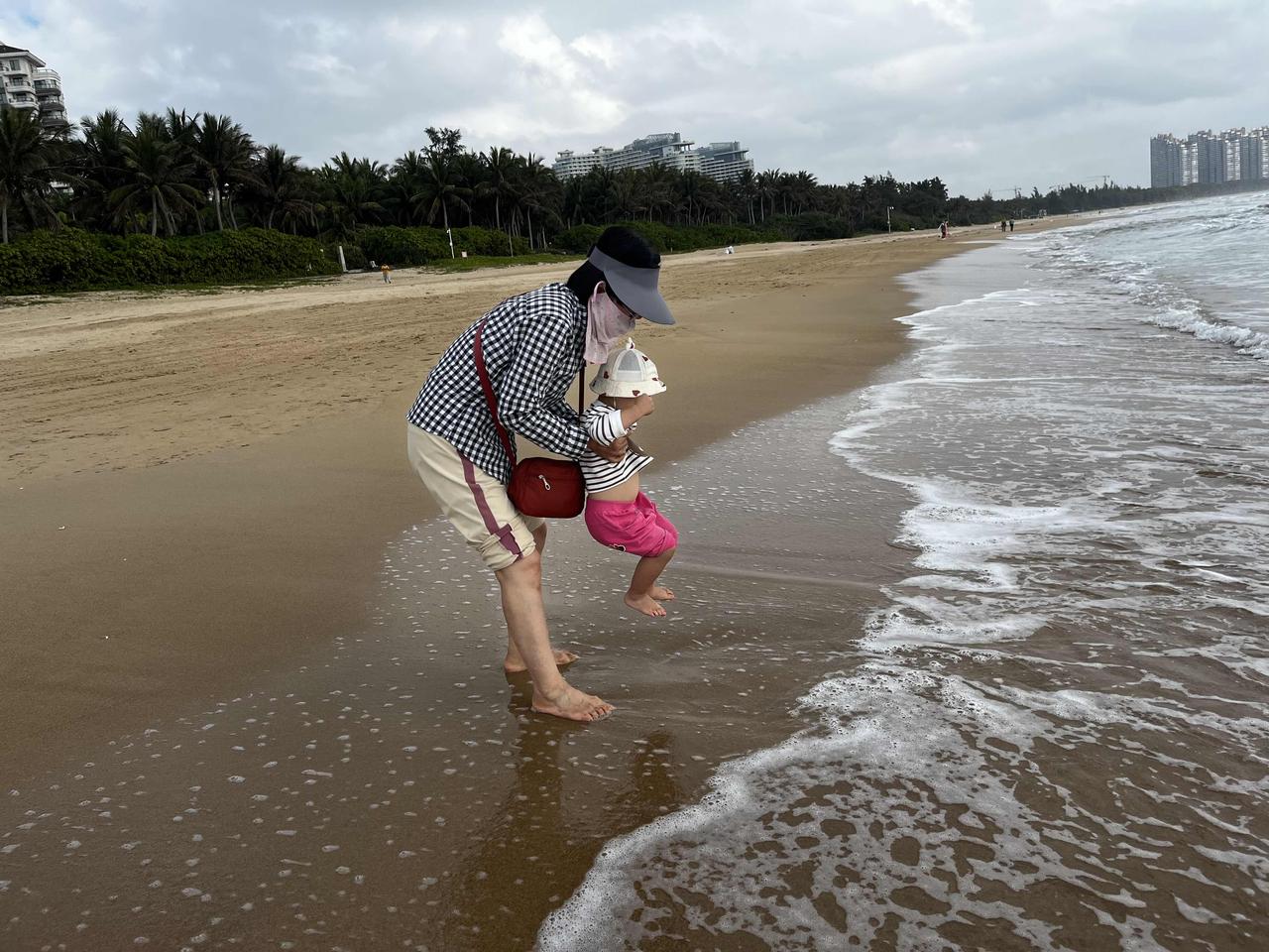 计划了两年去东北看二舅

和妹妹计划了两年去东北二舅家，去年因各种原因没有成行，
