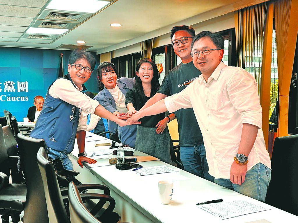 曝国民党松信议员初选民调1窘境 侯选人喊“情况危急”
国民党台北市松山、信义议员