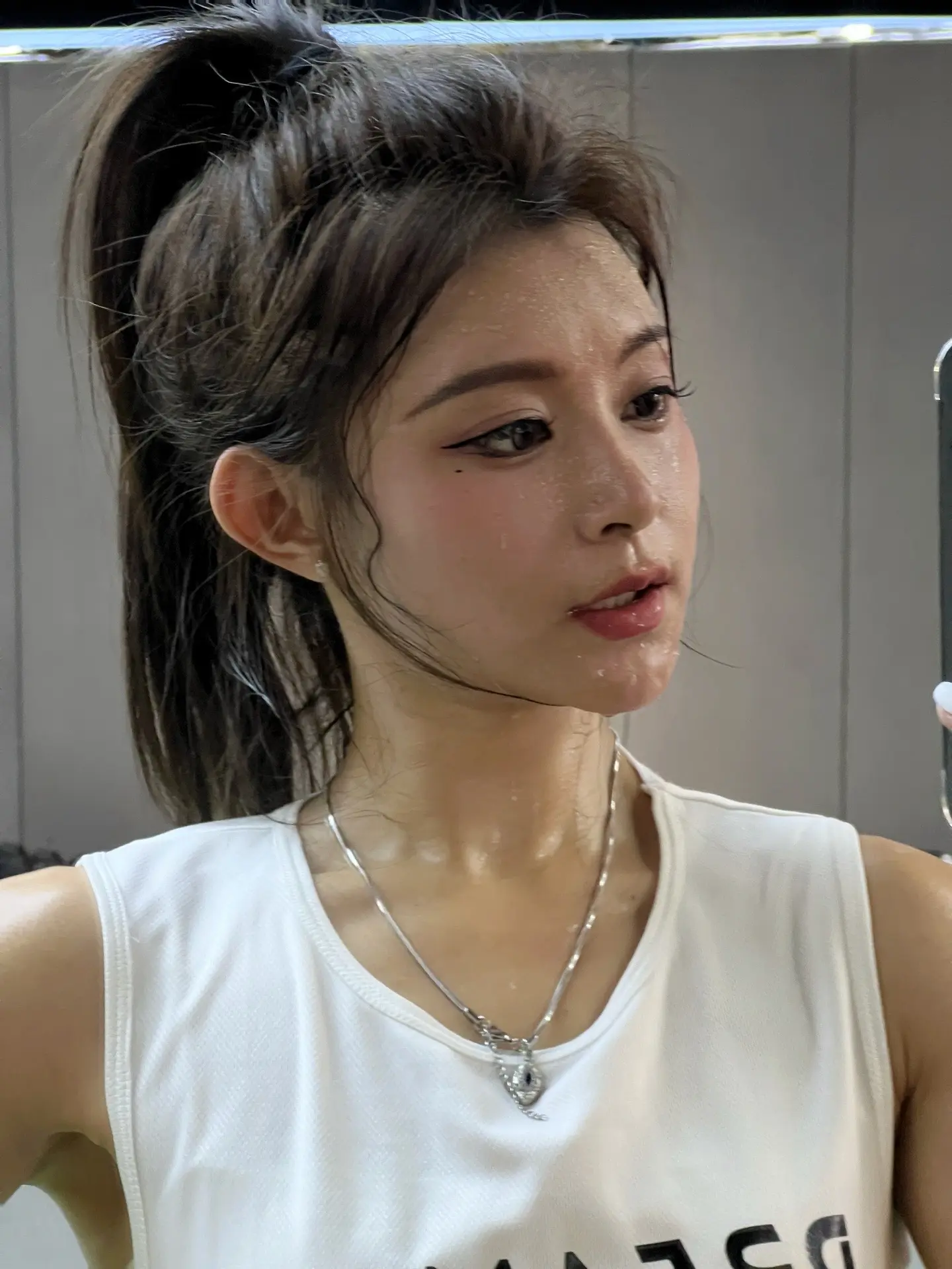 怎么能不爱健身呢，每一滴汗都是快乐多巴胺