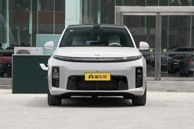 家用 SUV 的销量王者，靠妥协换市场？理想 L6 销量与产品力深度解析