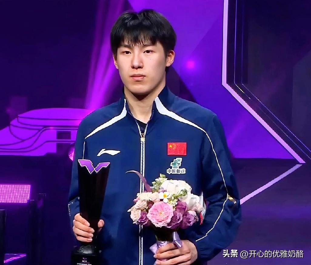 温瑞博男单亚军，小将还有进步空间。
对温瑞博来说，亚军含金量很高，19岁小将过关