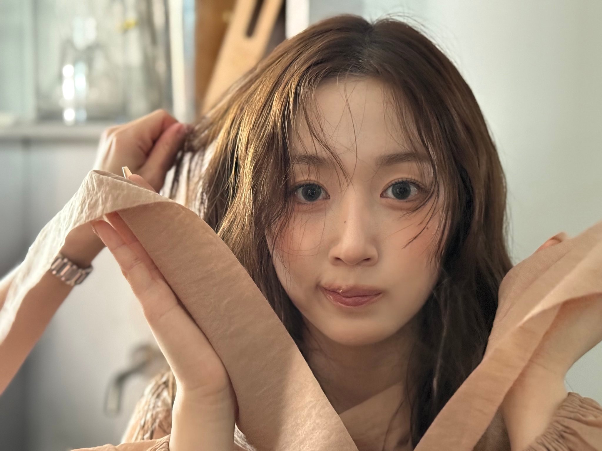 吴海媛[超话] 💖吴海媛主唱ace 260915早上好，吴海媛[爱慕] ​​​