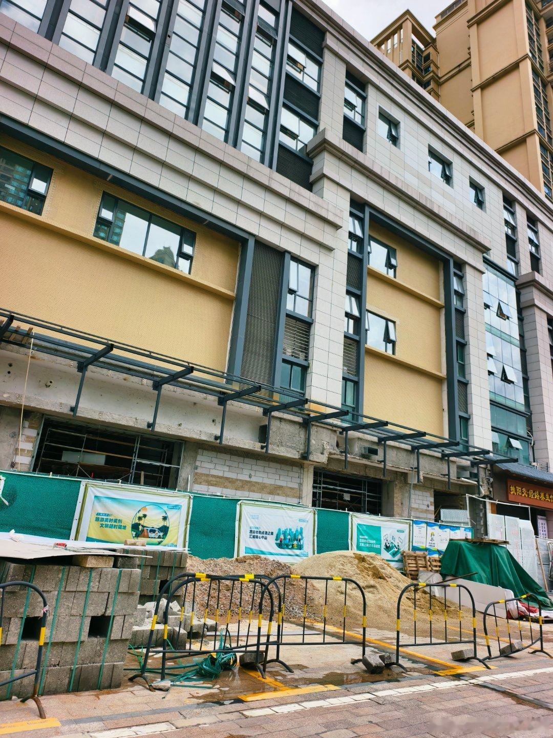 中山商业城建观察录 踏入七月，西区剑桥郡继续停工，南区亚朵酒店继续⛔️ 
