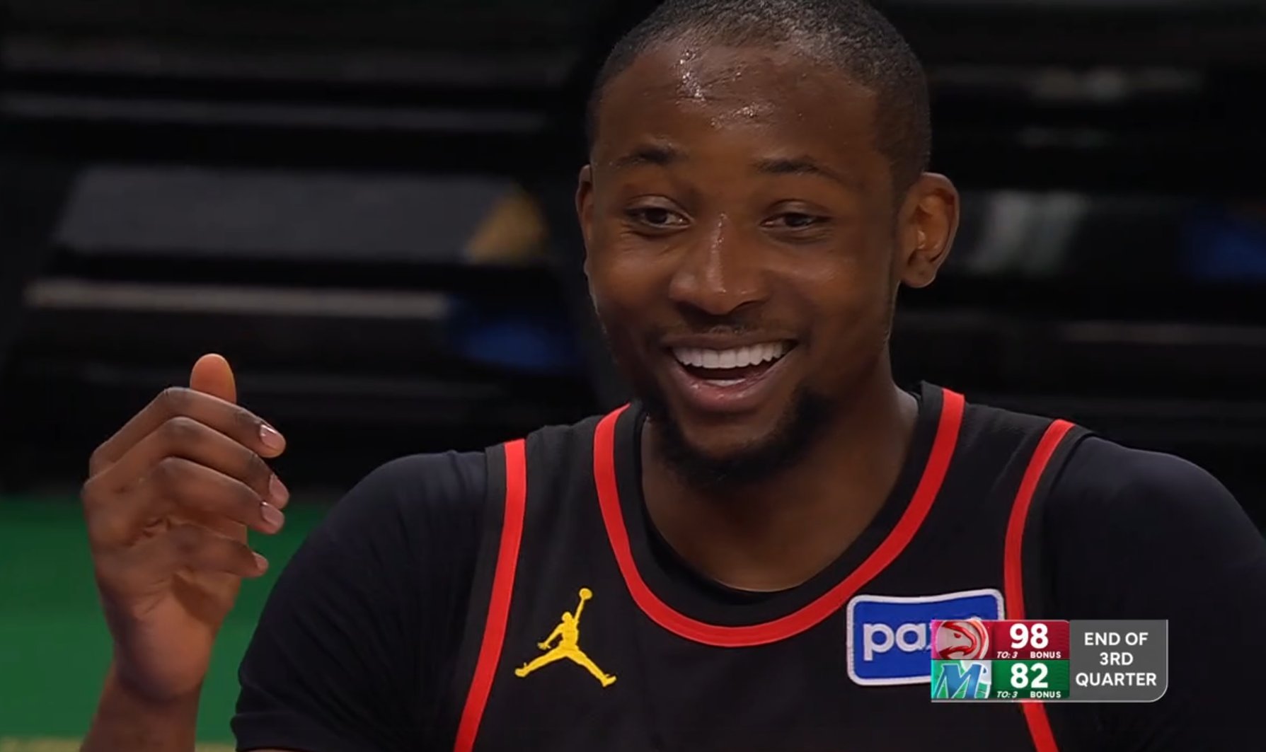 老鹰默默11连胜了，浅看了一下他们这期间的对手，这TM也太舒服了。接下来是连败的