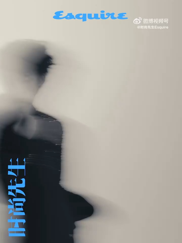 梓渝时尚先生十月刊封面预热来了 ​​​