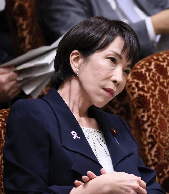 日本挑衅完台海，不到 24 小时，一套组合拳就砸向日本！

4月19日清晨，当大