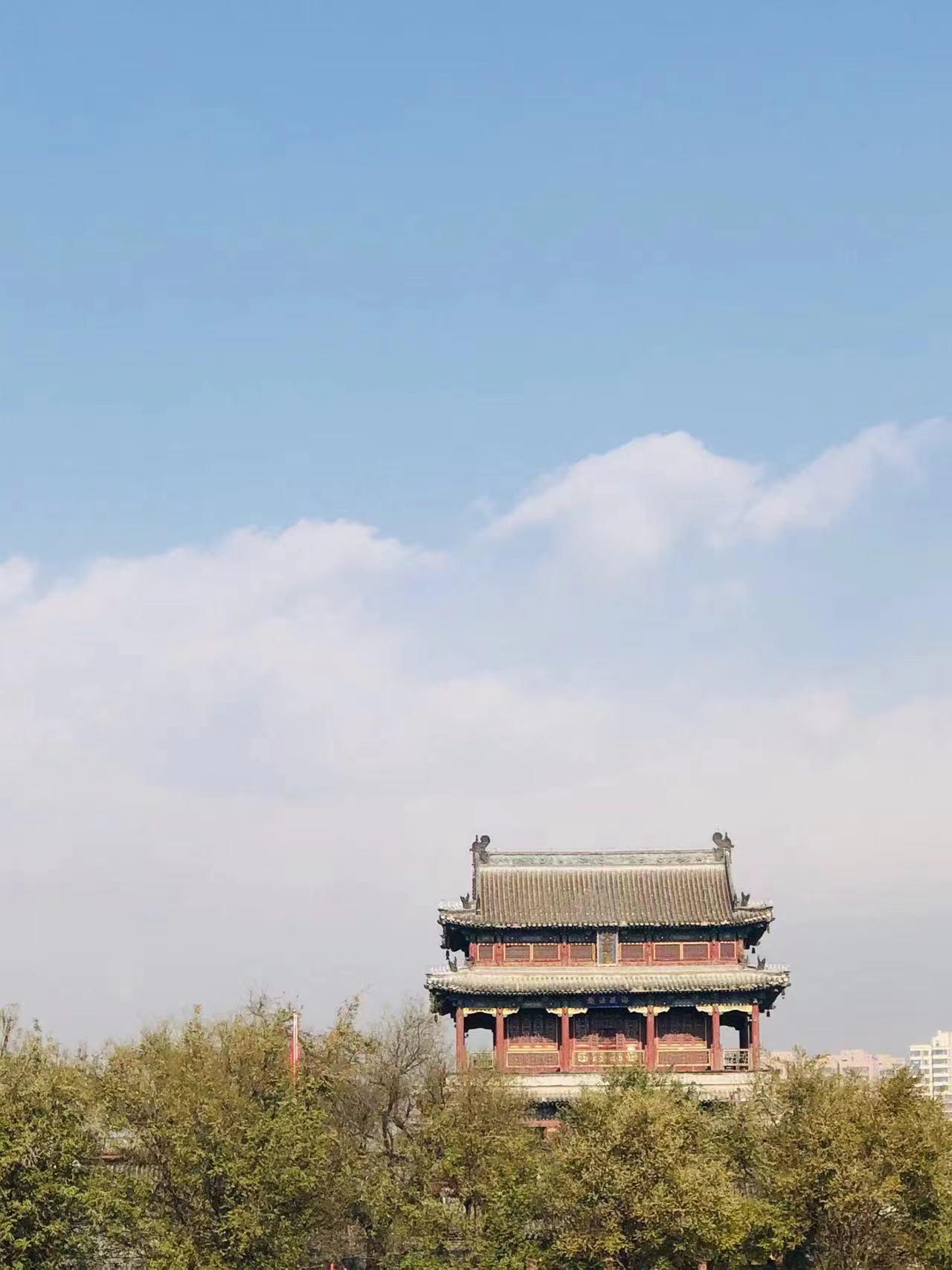 30岁后我才明白：停止内耗，是普通人最该学会的本事。
.........
我有个
