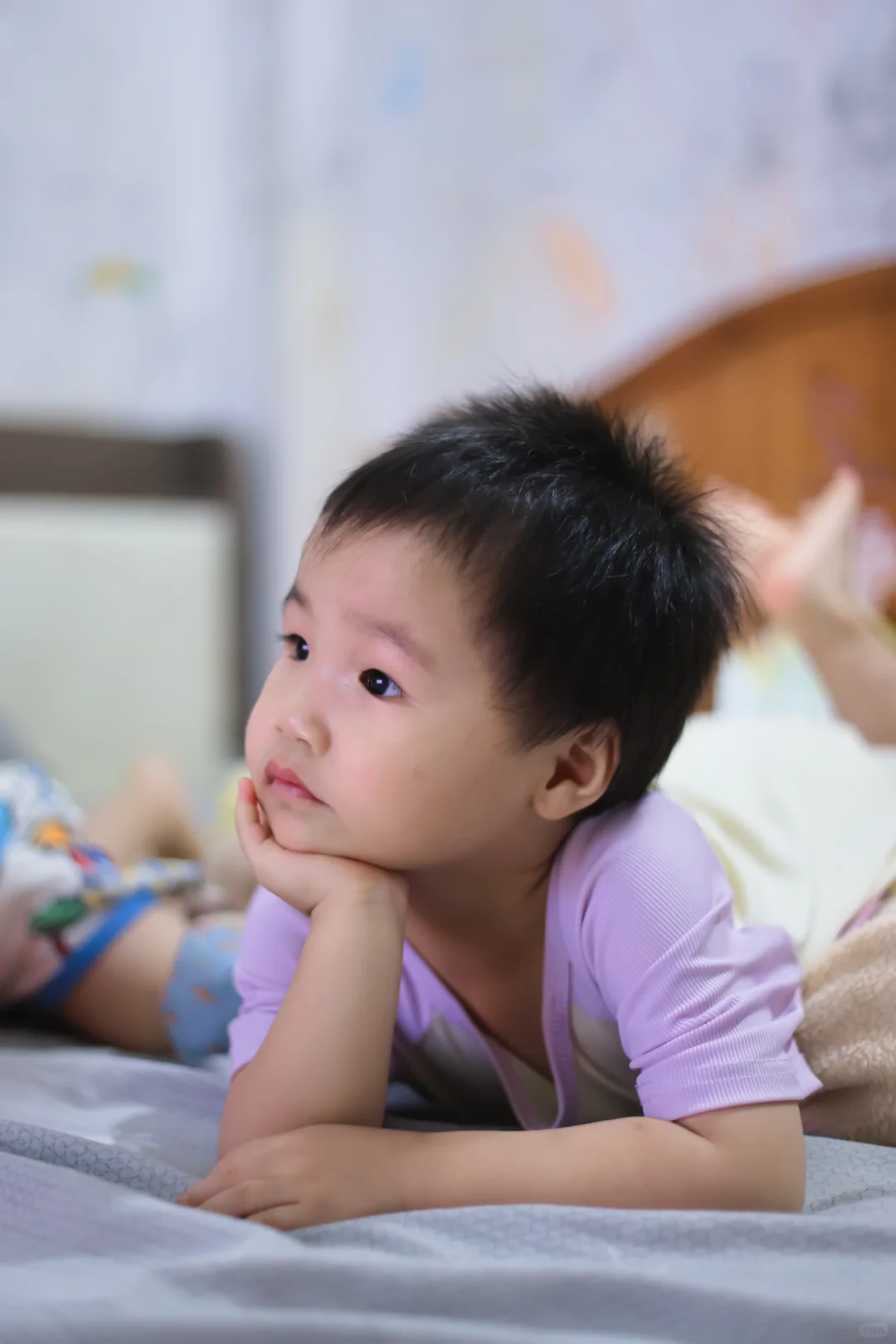 她认真的样子好可爱