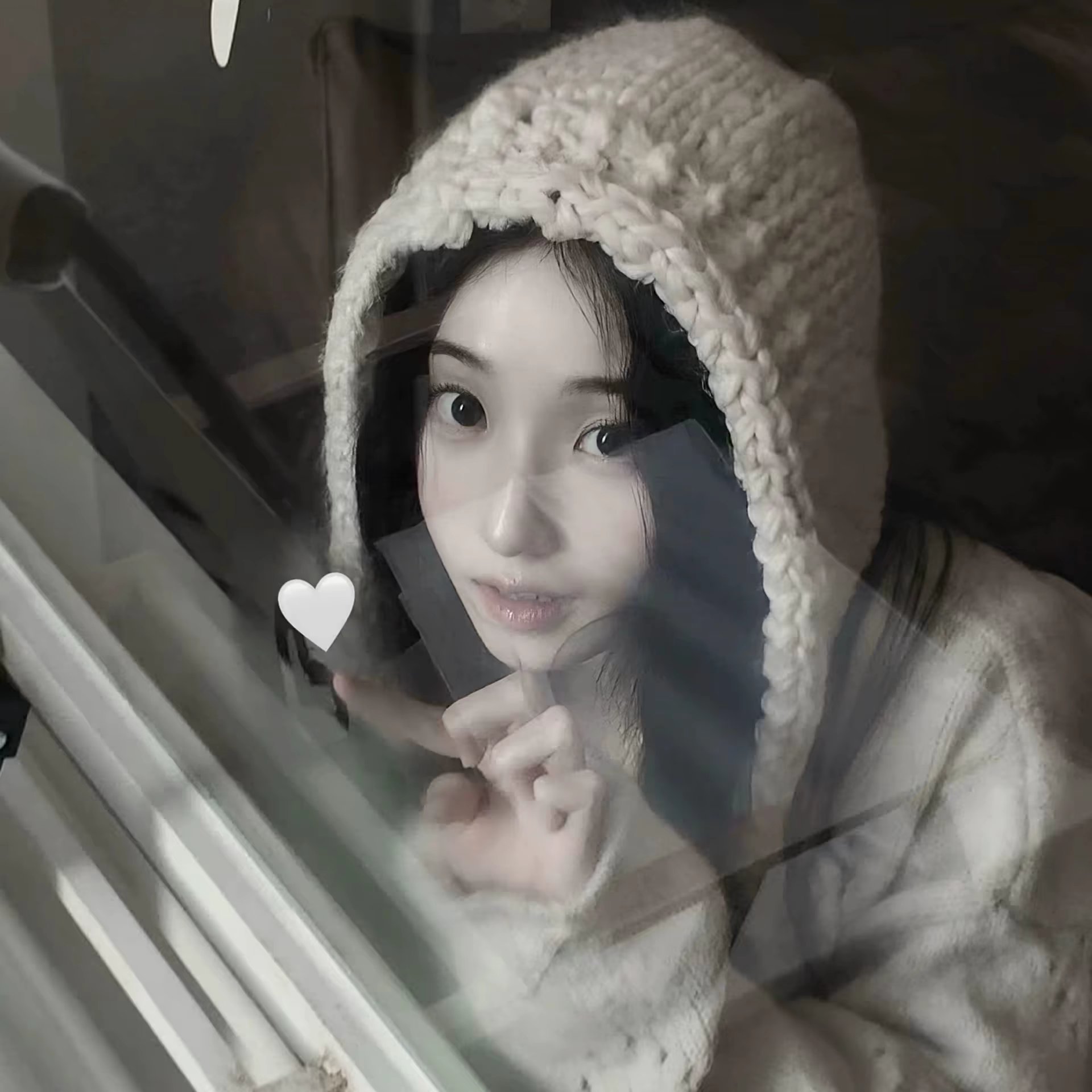 我愿做黑暗中属于你的烟火WeChat头像‖真人 