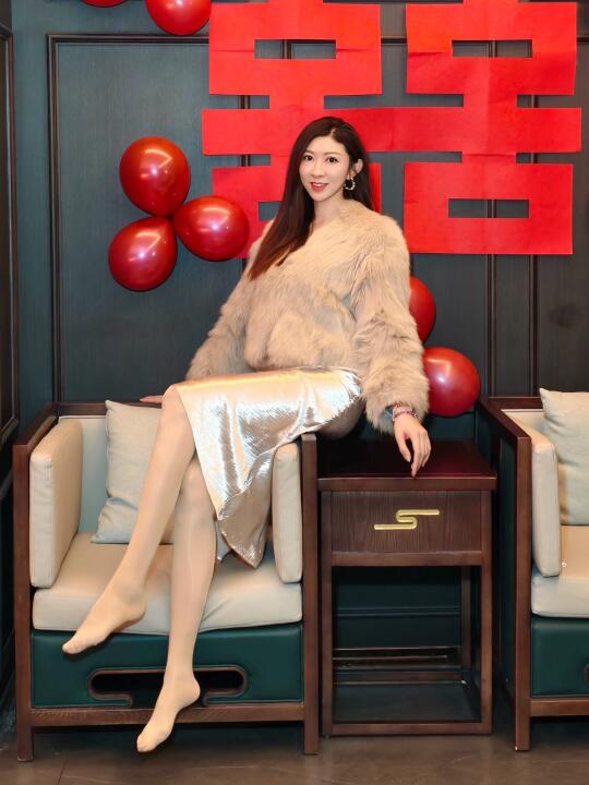 谁说这时候就不能好好打扮自己了？天秤狂喜