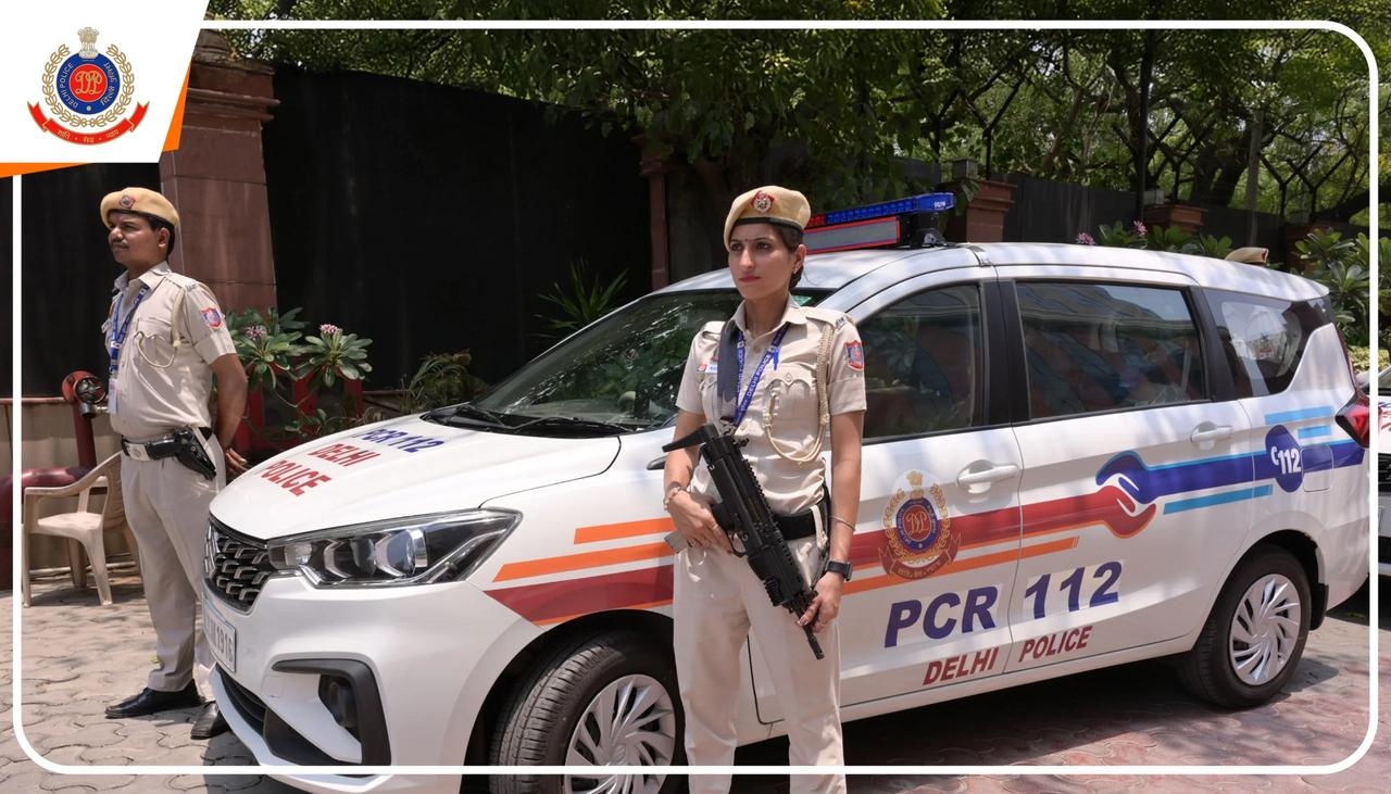 印度警察与国产JVPC冲锋枪