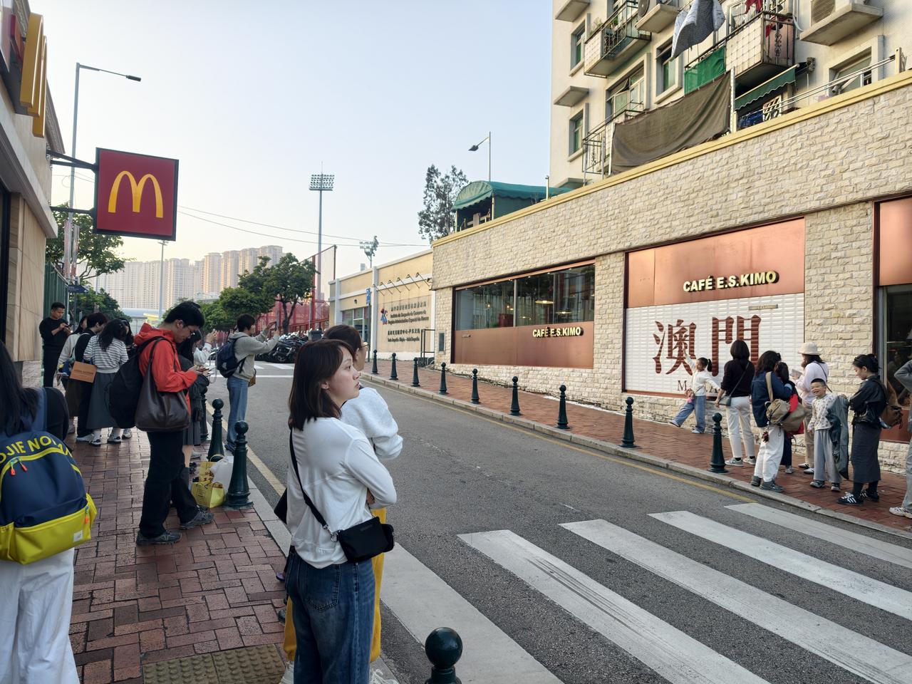 太热啦
这个冬天不太冷