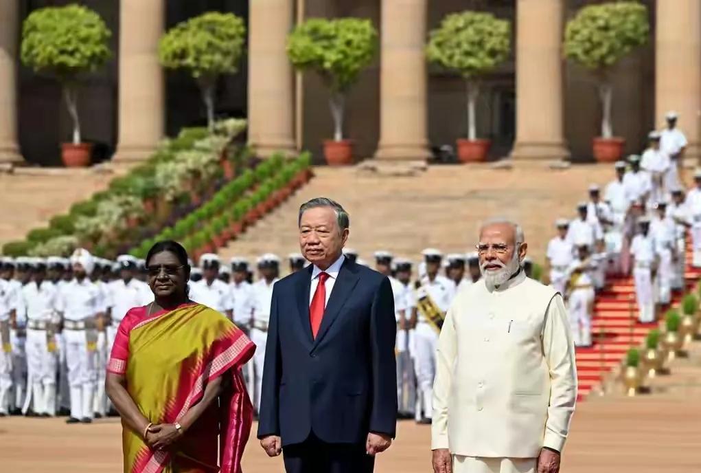2026世界人工智能大会在上海举行时，国际AI合作的站位也被摆到了台面上。印度和