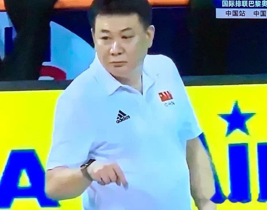 中国女排2-3惜败荷兰女排，遭遇奥运资格赛两连败！


北京时间9月22日，20