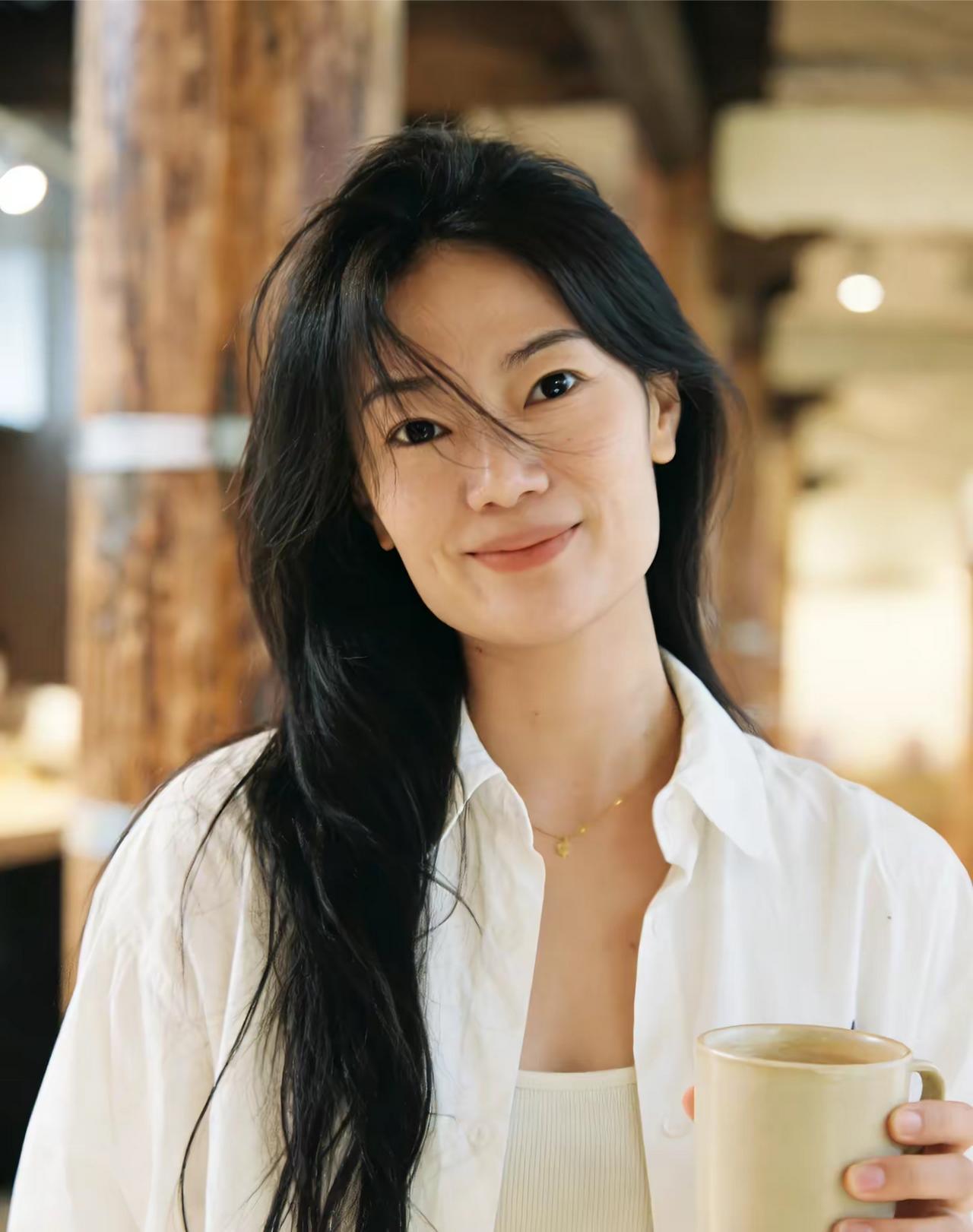 生活不必很惊艳，有安稳，便知足。