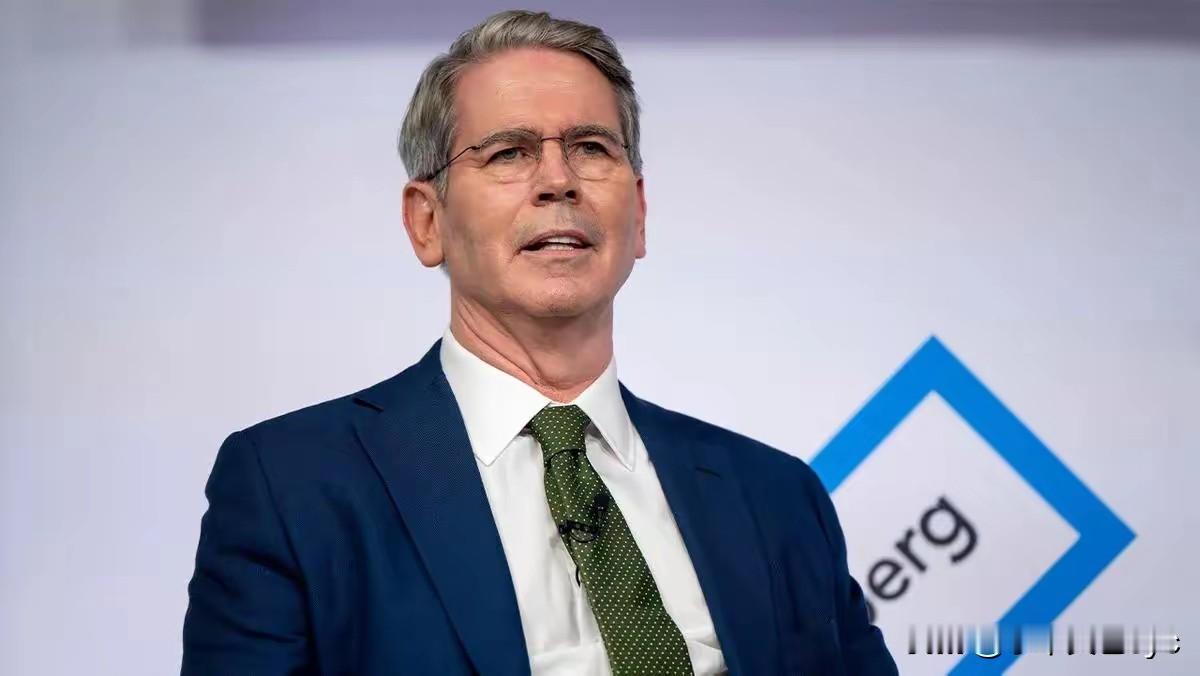 美国财长贝森特今天发文说：“由于特朗普总统与中方之间的相互尊重，中美关系已经达到