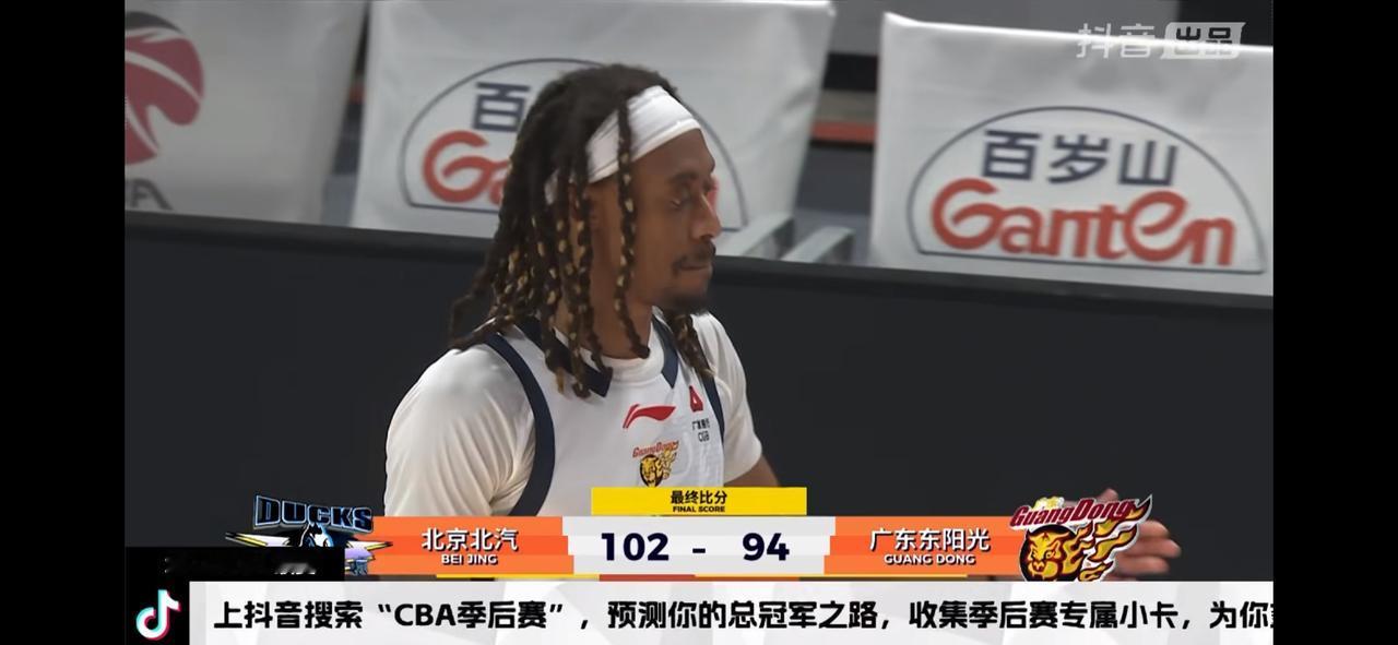为什么一打广东北京队三分那么准？
第一，他们投三分没有心理负担，如果投不进北京队