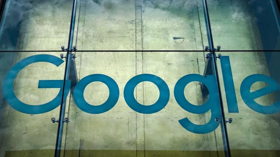 谷歌警示：安卓与iPhone用户应警惕公共WiFi安全风险
 
2025年11月