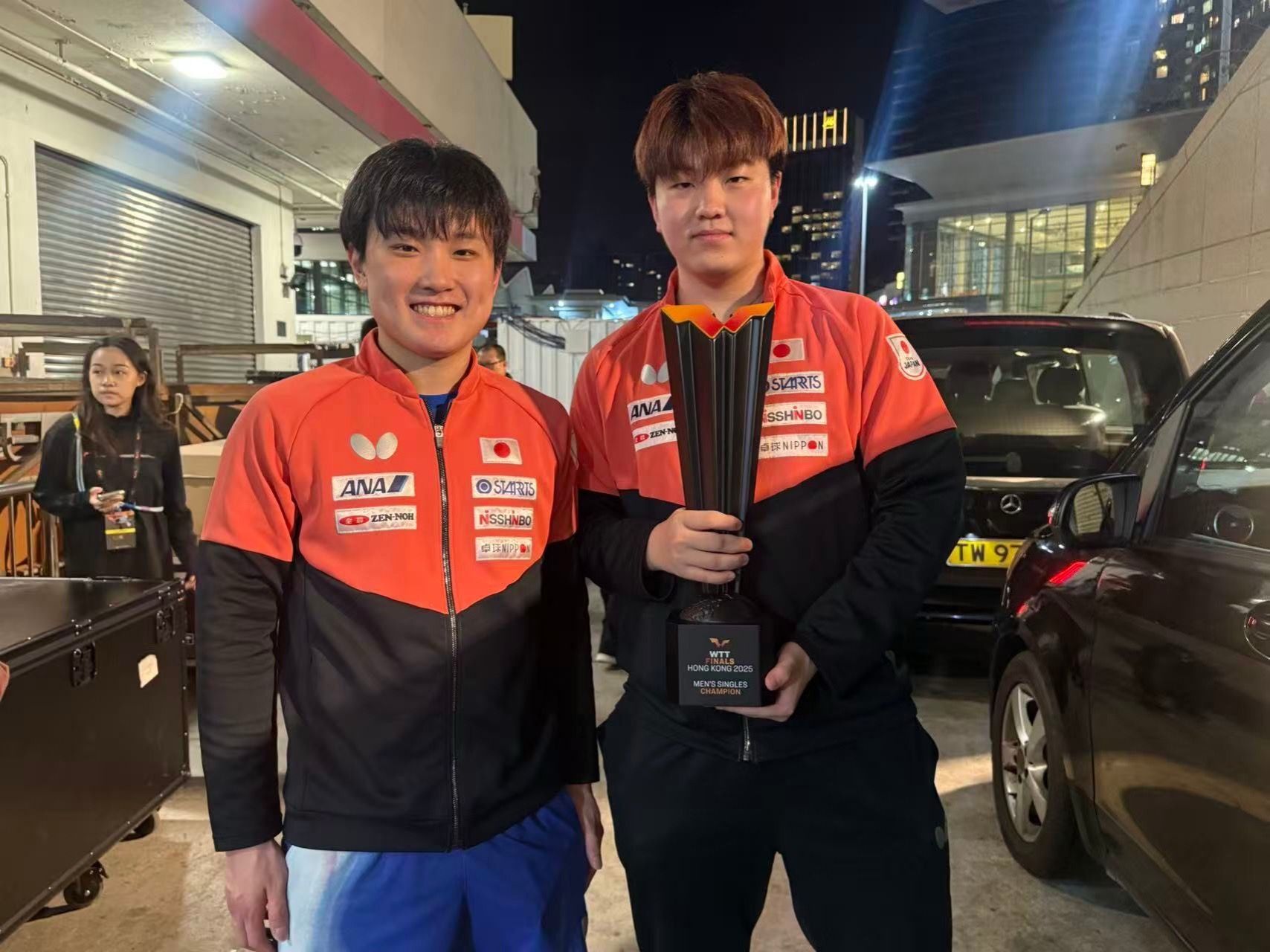 张本智和张本智和wtt香港总决赛20252025成都混团世界杯 20251217