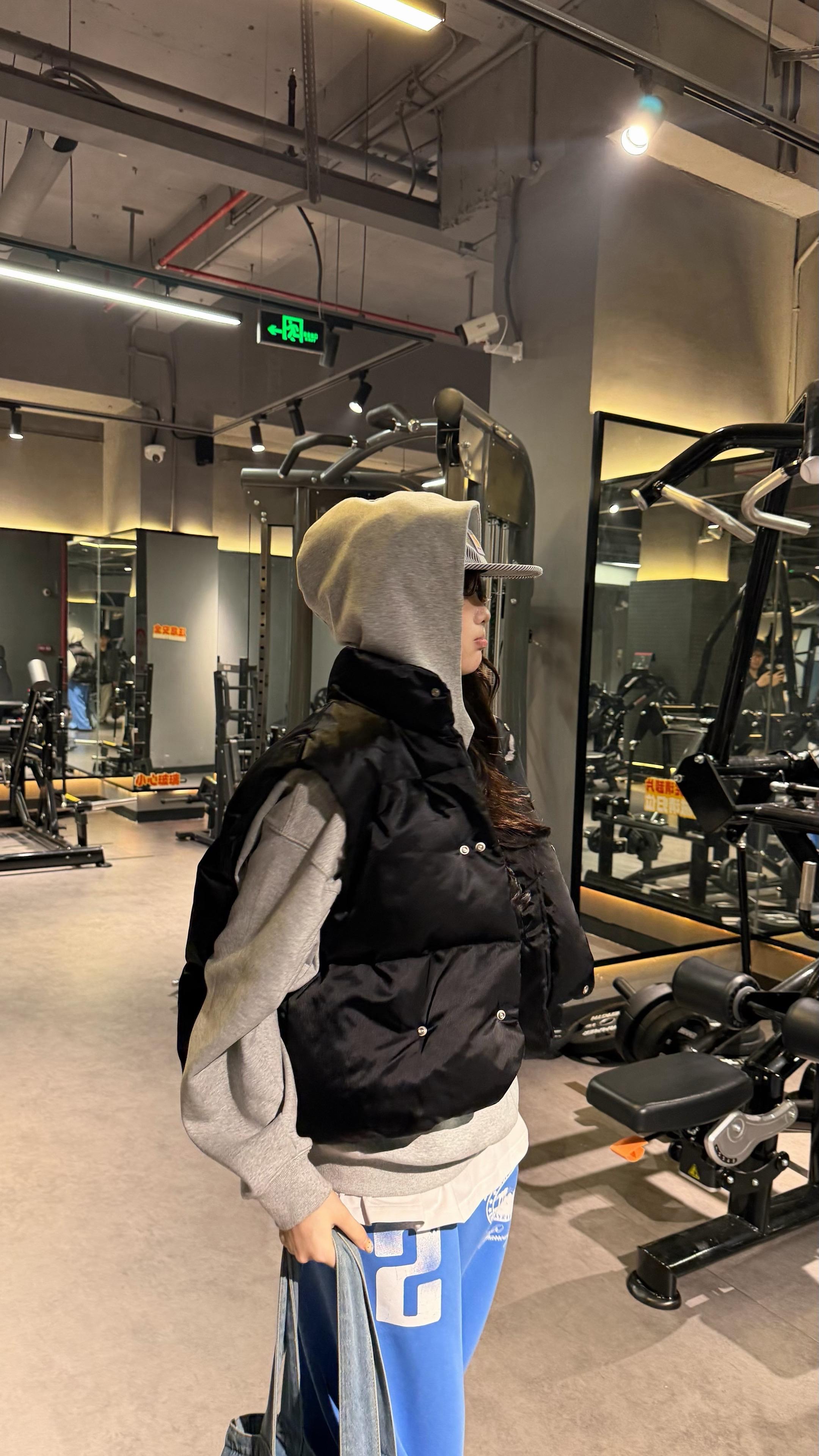 拍拍照得了 你别真练上