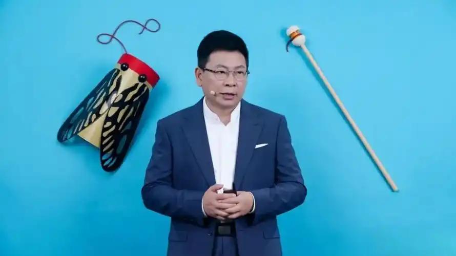 最近网上吵得沸沸扬扬的一件事，估计很多人都刷到了：余承东指示华为法务部出手，维护