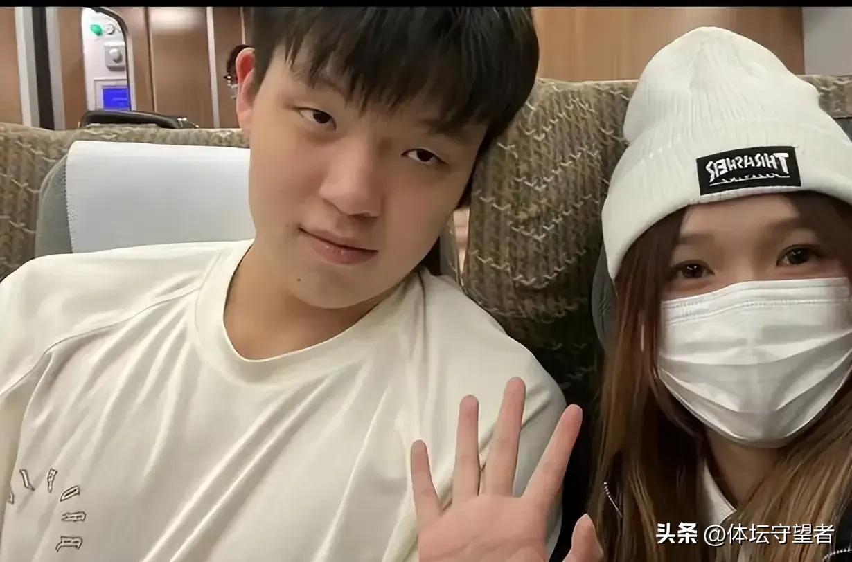 开拓者的球队管理层和主教练斯普利特是懂流量密码的，也是懂中国球迷的：
1，球队从