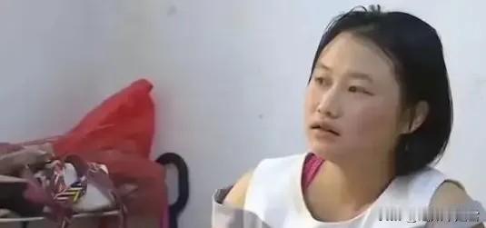 “早该离婚！” 湖南湘潭，一男子月薪 8000，每月偷摸给父母 300 元，妻子