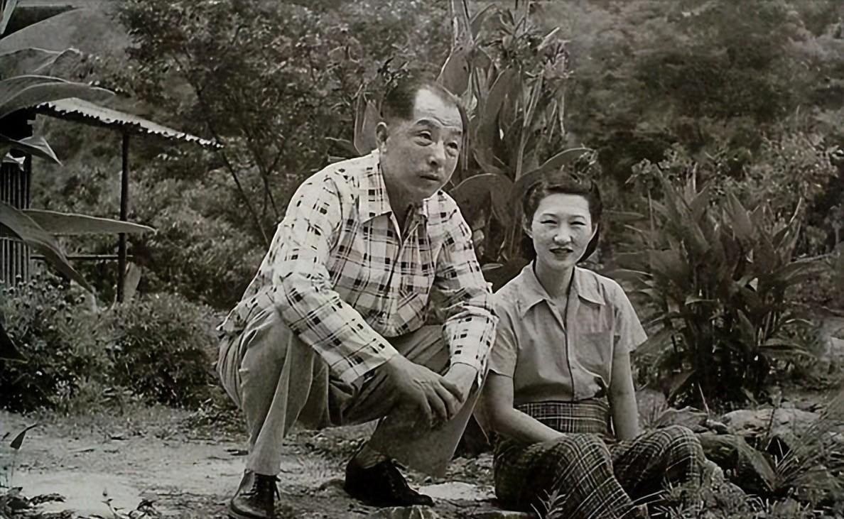 张学良为何为赵四小姐痴迷？她的真实美貌如何，看看这些珍贵老照片相信你会有答案
1