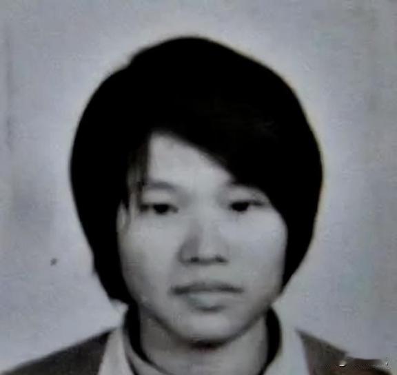 1965年，重庆一“女子”拥有两套生殖系统，她十八岁先是嫁给老公生下一子，后竟然