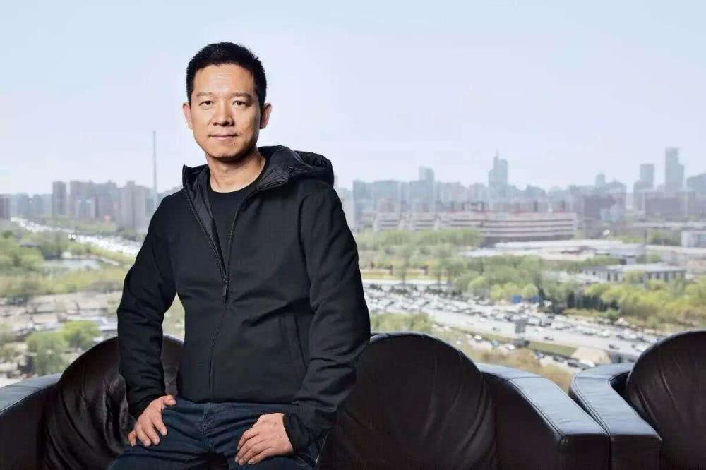 很多人还以为贾跃亭一直在美国造车，殊不知他早就悄悄转行。

6 月 7 日，贾跃