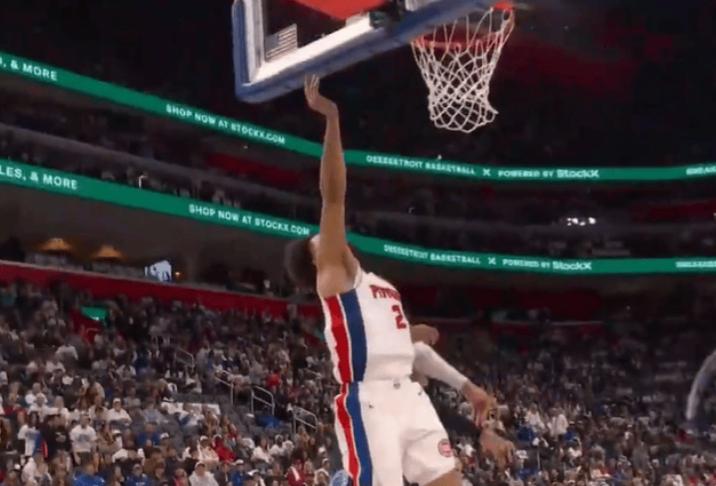 东部黑八要来了吗？终于有以下克上的季后赛了。今天，活塞在主场输给魔术队，魔术以东