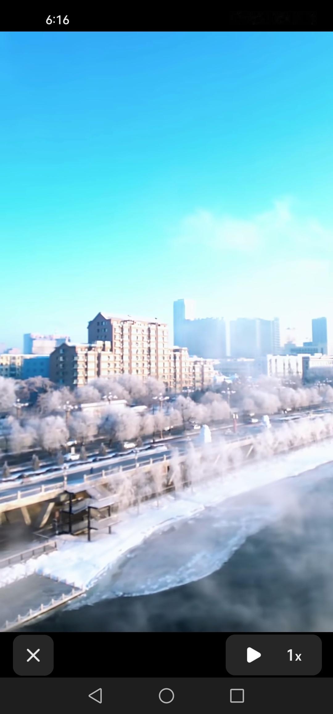 1月8号，吉林市城区出现雾凇，着实难得！
记得上世纪八九十年代，吉林市松江中路附