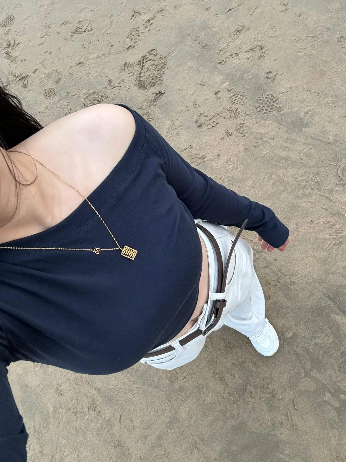 “最好的状态，不属于任何人，也不拥有任何人，减少期待好好生活