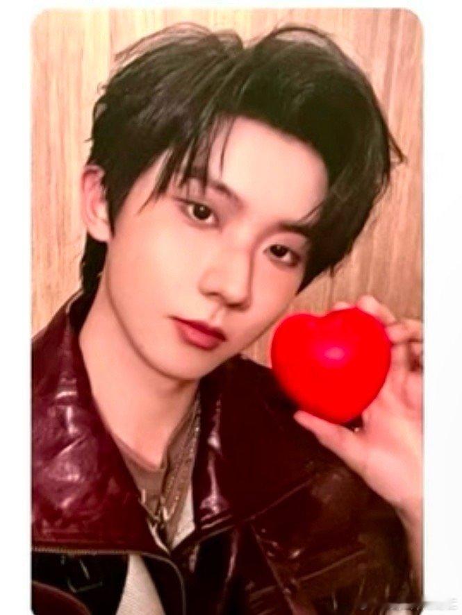 时代少年团这个白雪公主勿吃毒苹果卡拍的有点美妙咋办！ 