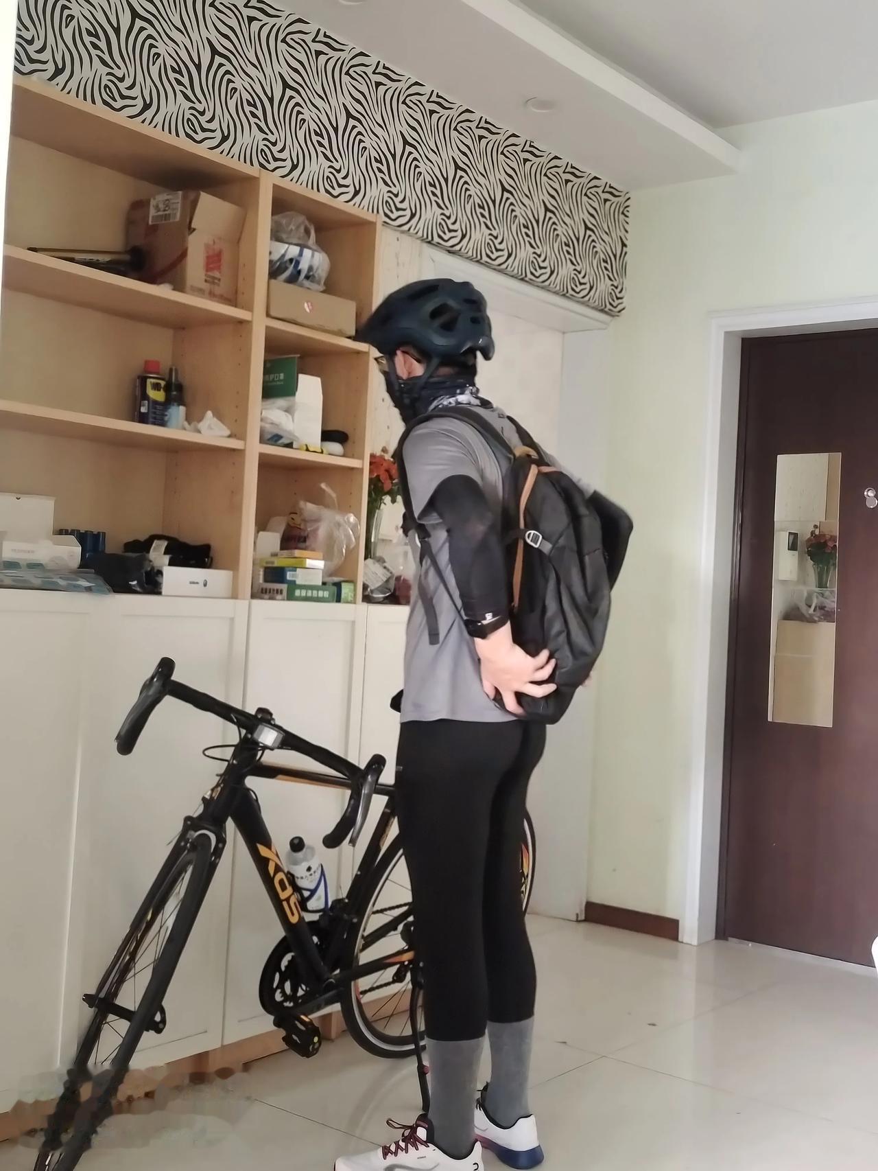 这一代90后，父母根本管不了。

我儿子，96年的鼠。
985本科毕业，工作四年
