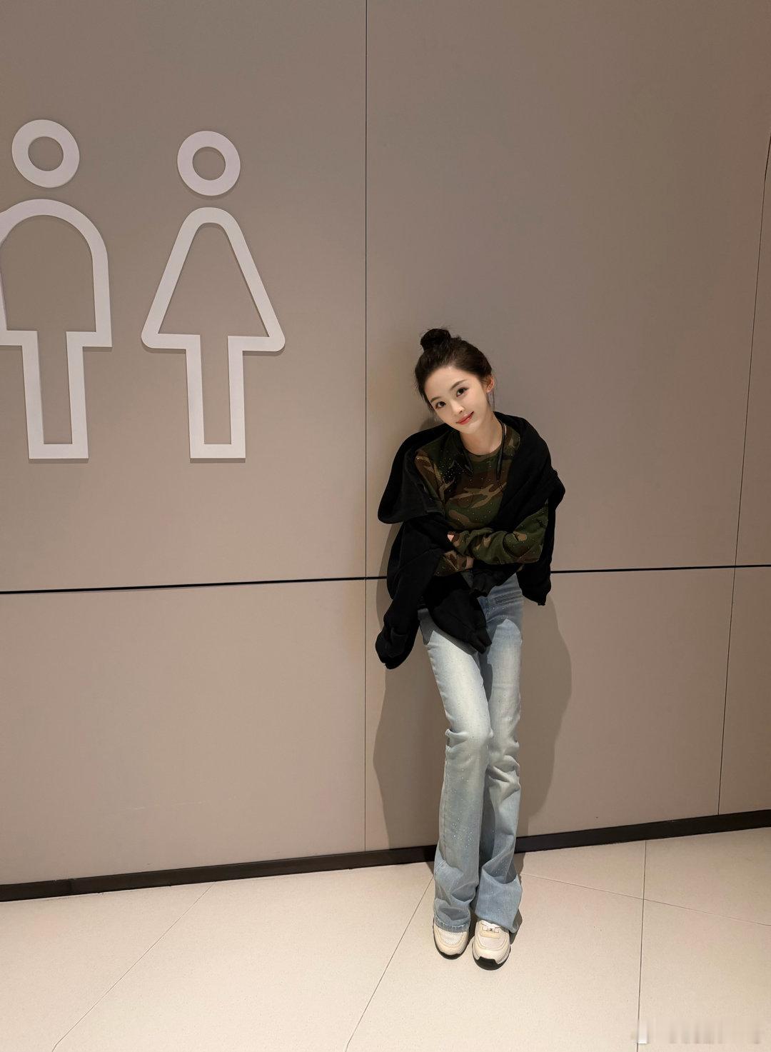 迷彩兵王哈哈哈哈 