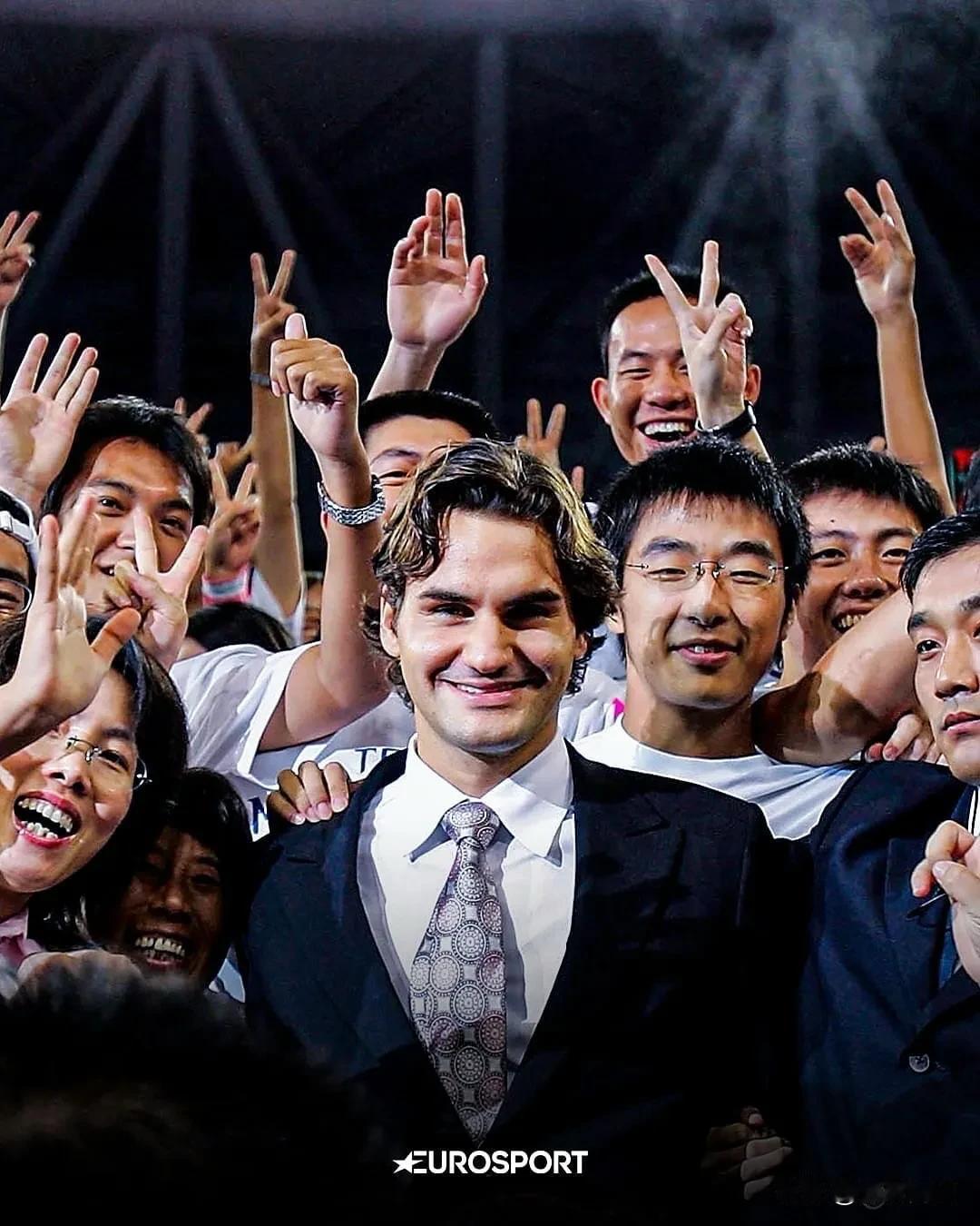 那些年我们一起追过的ATP年终总决赛。还记得穿唐装的阿加西、费德勒吗？