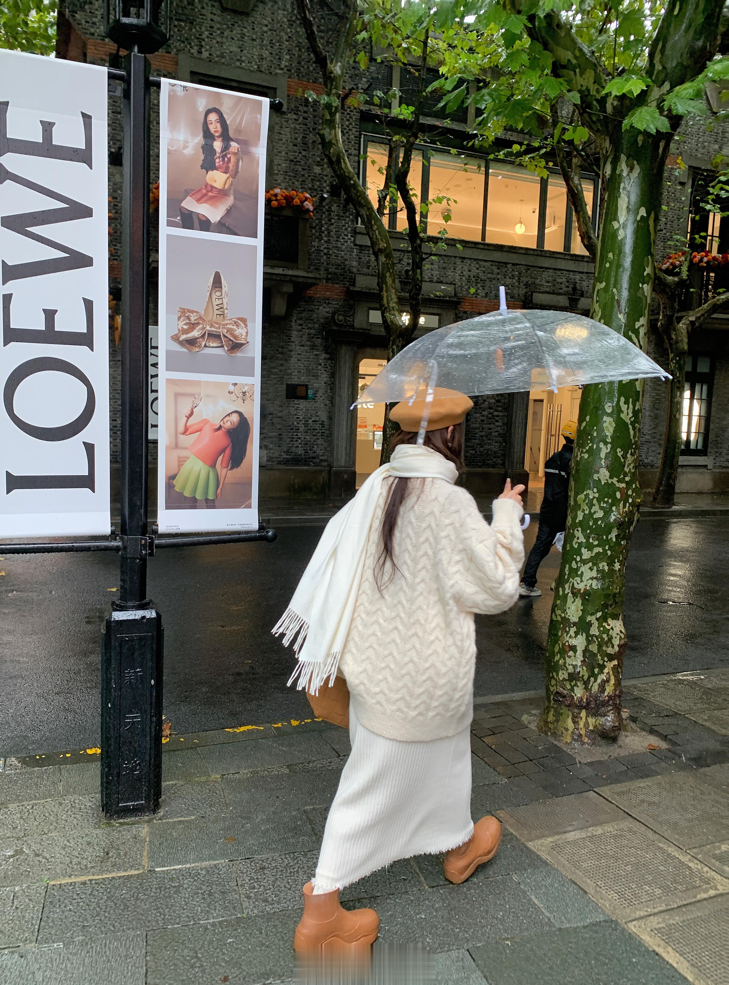 下雨天的氛围感🌧️  ​​​