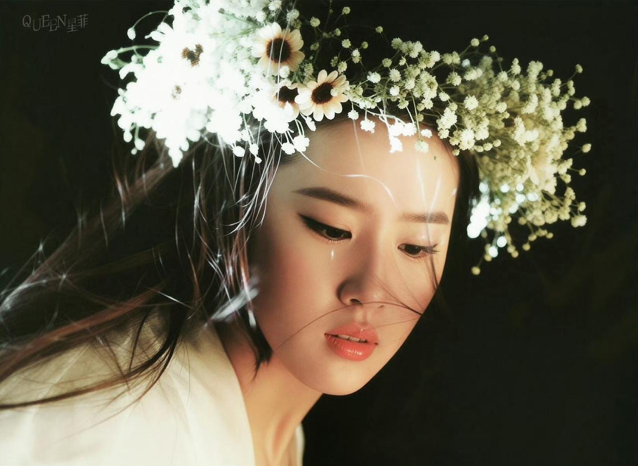 刘亦菲清纯照神仙姐姐刘亦菲好漂亮清纯啊