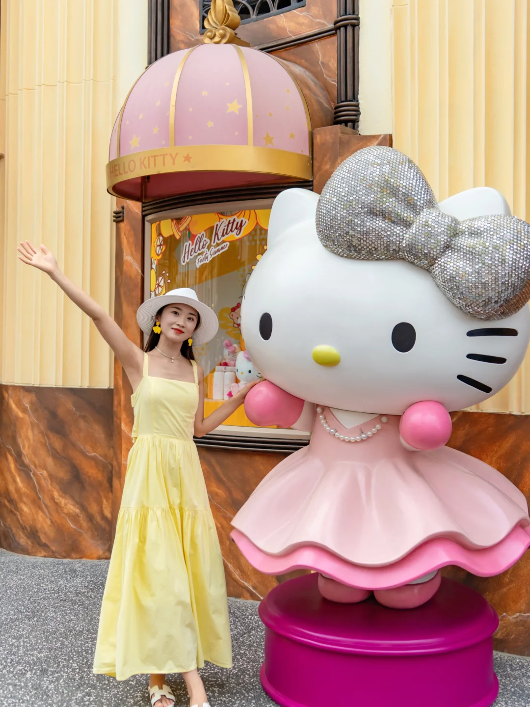 第一次来圣淘沙名胜世界，直接复制这条路线