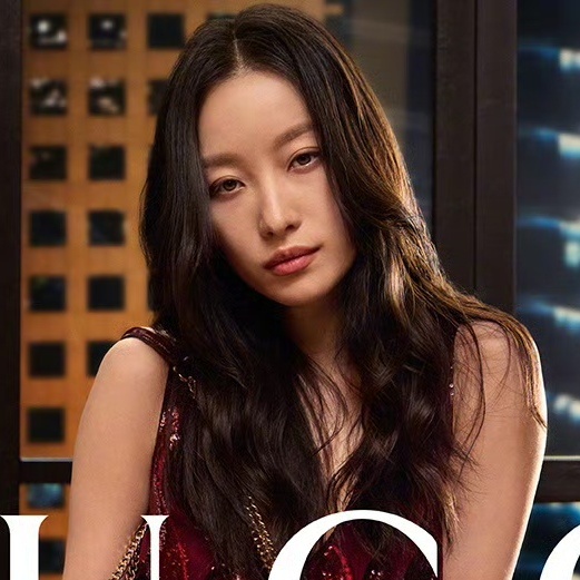 GUCCI有病吧…把倪妮拍成这样… 