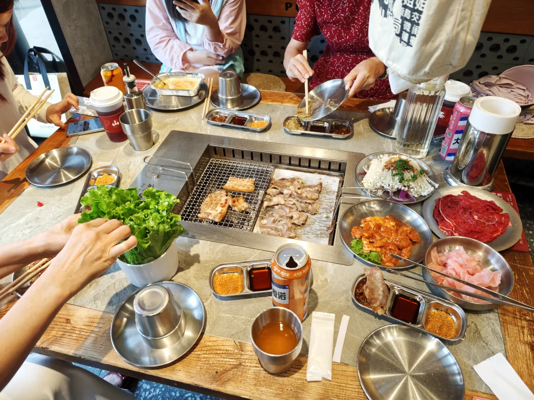 从西藏回来觉得还是天津消费低啊，今天中午去吃烤肉，叫破屋有局，我家附近...