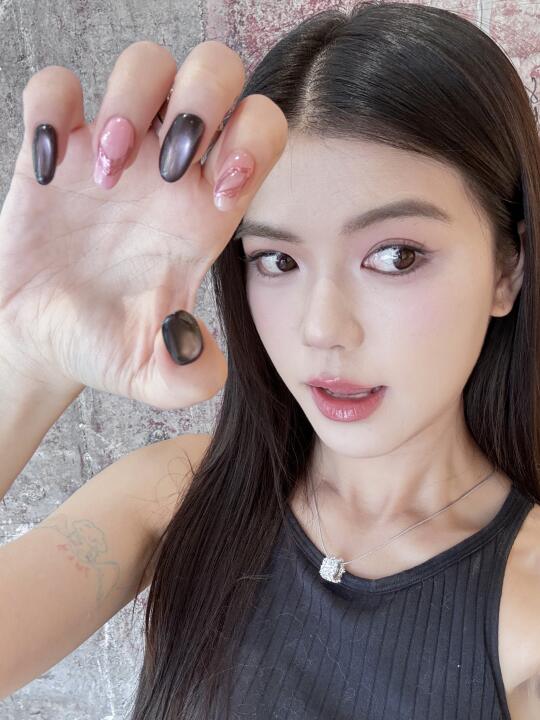 BP应援甲🖤💅准备好去做粉墨的兵了₊⁺ ♡̶₊⁺