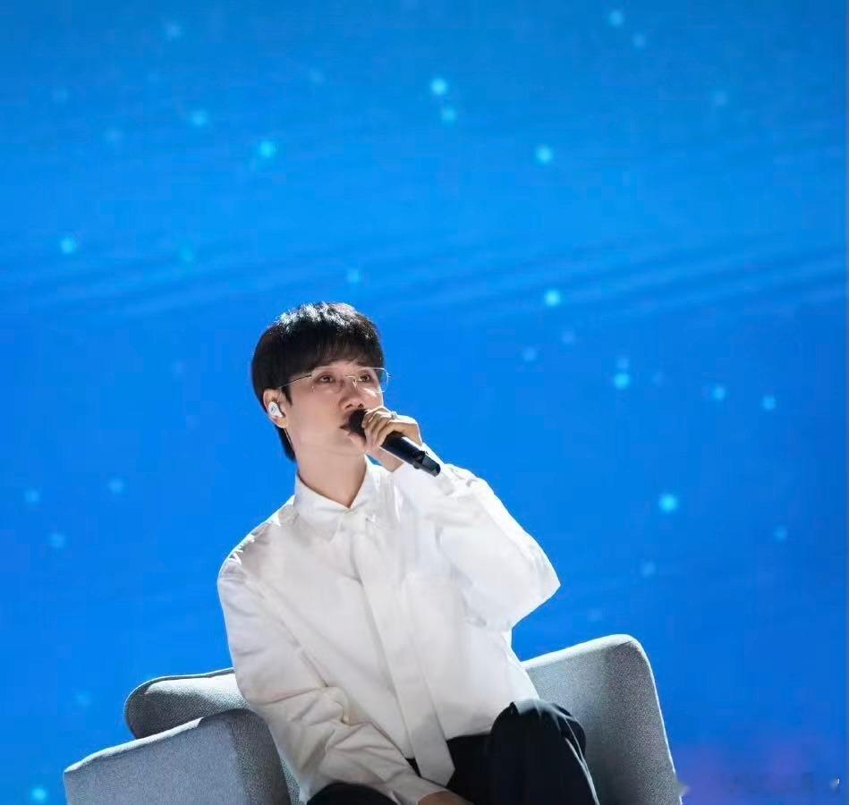 汪苏泷和颜人中录声生不息汪苏泷和晚安原唱颜人中录声生不息 刚听到《晚安》这首歌，