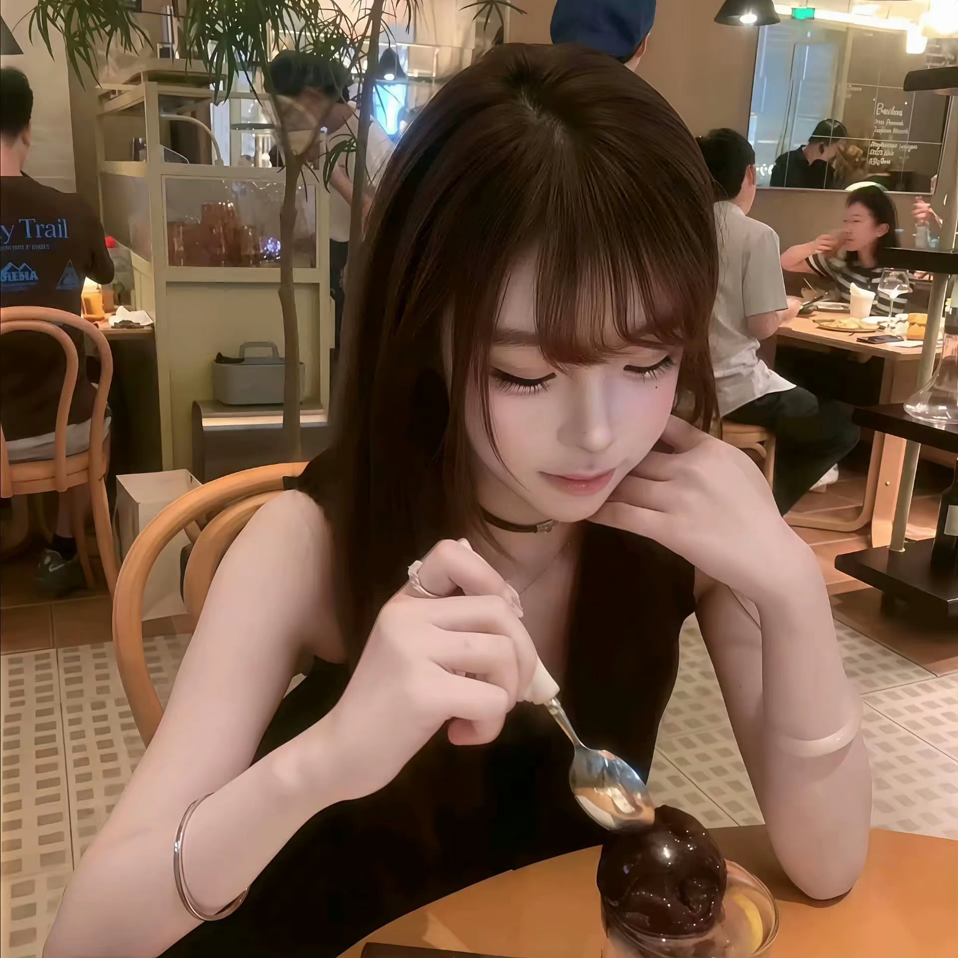 高质量女头推荐(ง •̀_•́)ง女头女生头像