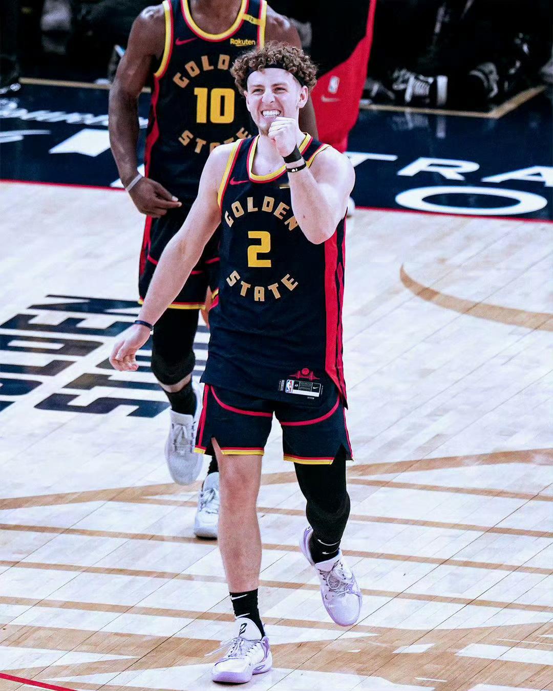 据美记Evan Sidery报道，似乎比以往任何时候都更愿意考虑将纳入交易方案。